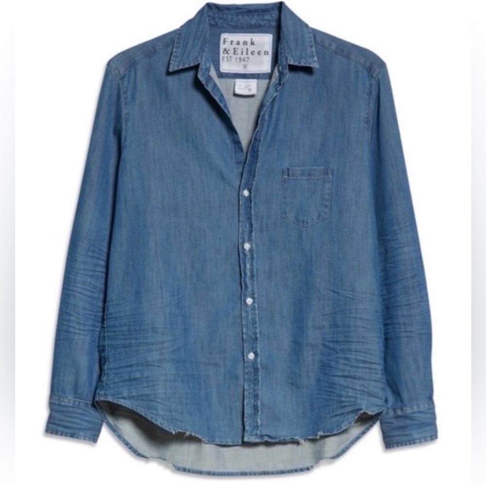 Frank & Eileen Denim Button-Down Shirt in Light Blue
